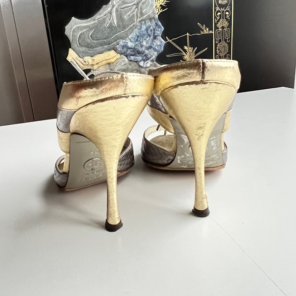 Dolce & Gabbanna heels - Picture 6 of 12